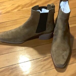 Tory Burch Alce Tan suede 45 mm boot in size 10